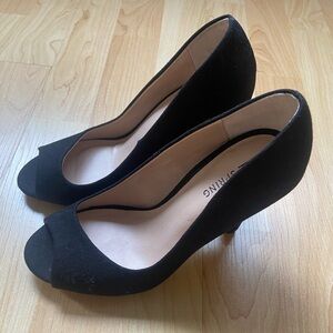 BNWOT Call It Spring Black Peep-Toe Heels - Size 36 (US6)